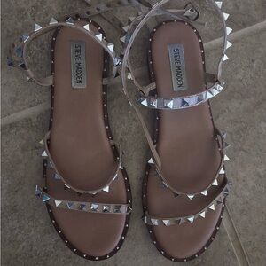 Steve Madden Brown Sandals with Silver Pyramid Studs
